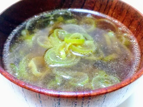 長ねぎの醤油スープ